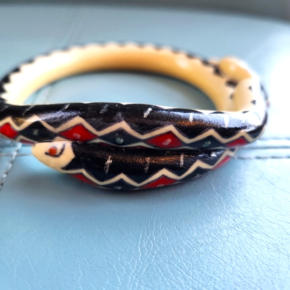 20s SNAKE Serpent Cuff Bangle Art Deco Ivorine Harlequin Handpainted Bracelet - Picture 8 of 16